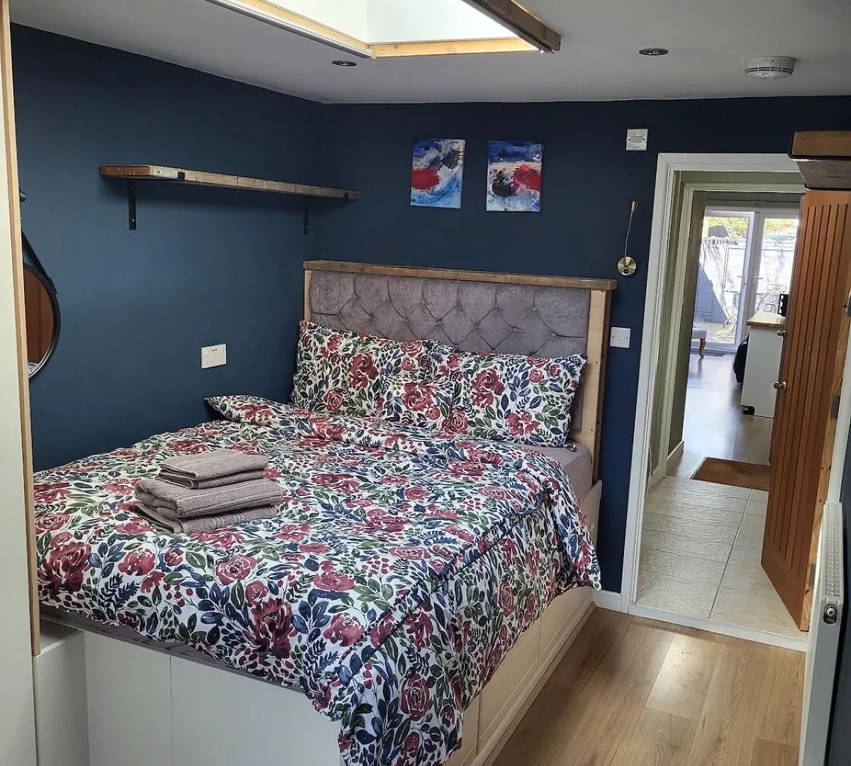 Modern One-Bed Flat With Patio Apartment Bournemouth