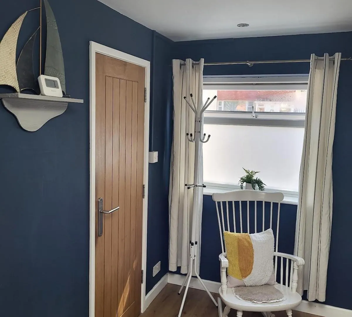Modern One-Bed Flat With Patio Apartment Bournemouth